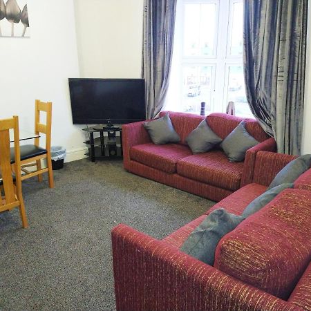 Derwent Street Apartment 2 - Self Contained - 2 Bed Self Catering Apartment Workington Bagian luar foto