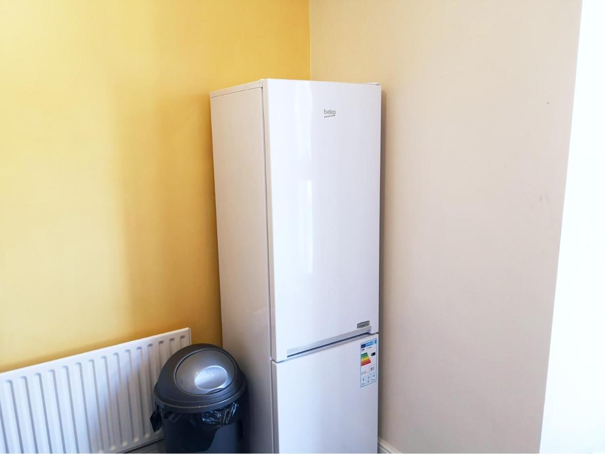 Derwent Street Apartment 2 - Self Contained - 2 Bed Self Catering Apartment Workington Bagian luar foto